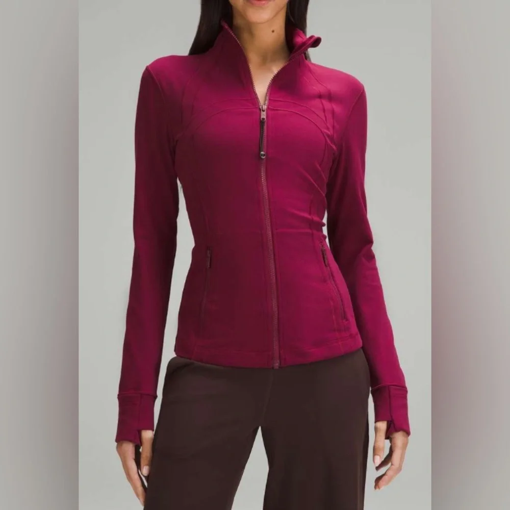 NWOT Lululemon Define Jacket *Luon Deep Luxe